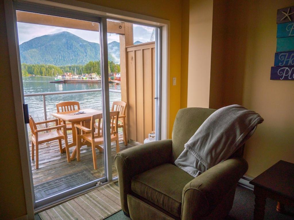 Waterfront View Of The Inlet, Short Walk To Town Daire Tofino Dış mekan fotoğraf