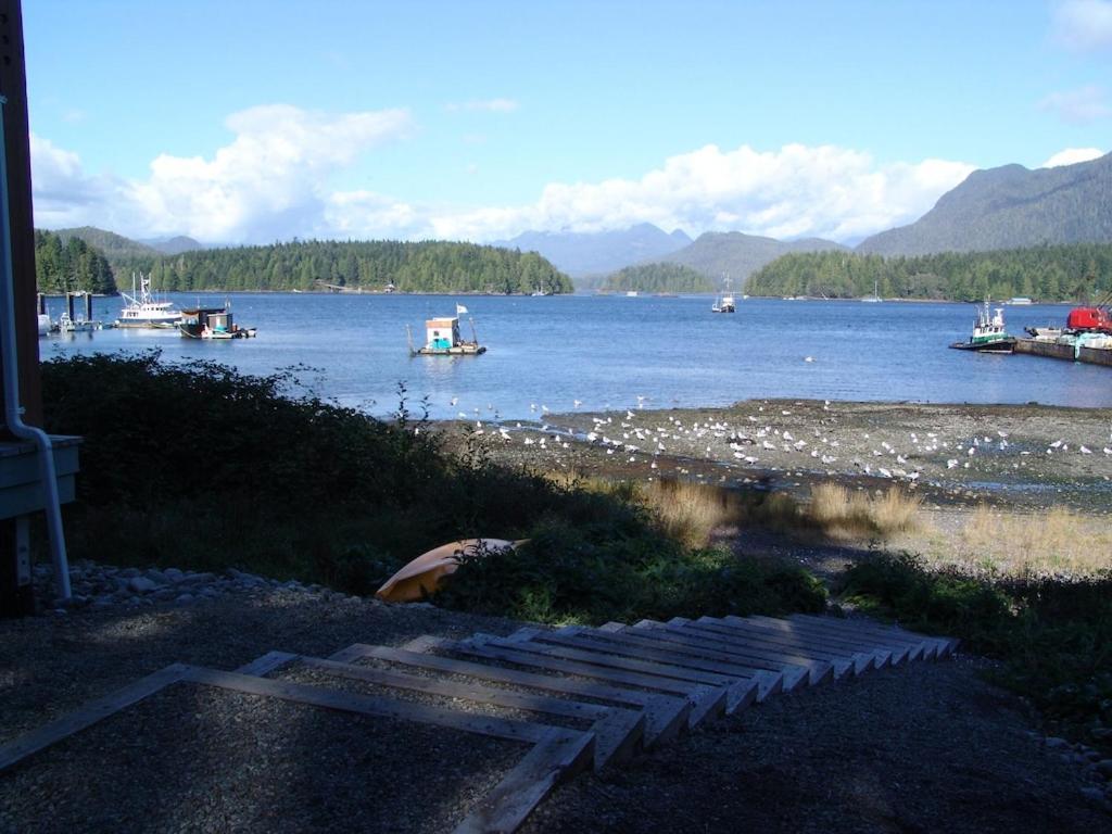 Waterfront View Of The Inlet, Short Walk To Town Daire Tofino Dış mekan fotoğraf